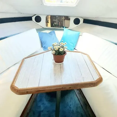 El Barco, Port Olimpic Bateau-hôtel *